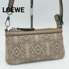 2025年最新】ロエベ アクセサリーポーチの人気アイテム - メルカリ