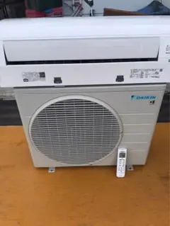 DAIKIN ルームエアコン ATR28USE5-W 2017年製 - メルカリ