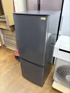 半年保証】三菱 3ドア冷蔵庫 MR-CX37GL 2022年製 365L 左開 - メルカリ