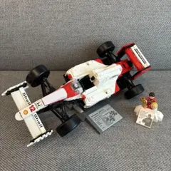 レゴ LEGO マクラーレン MP4/4 & セナ 10330のサムネイル