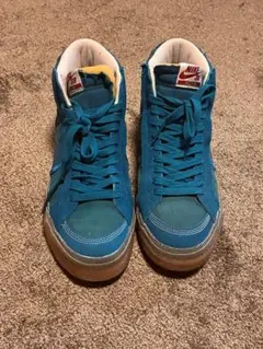NIKE SB BLAZER MID ブルー スエード 27.0cm ガムソールのサムネイル