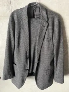 Item thumbnail for item 75e37a7c-6e56-427b-836f-200f3a2935e9