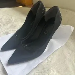 RANDA ビジュー付きブラックハイヒール