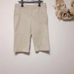 GAP　ショートパンツ　ハーフパンツ　ベージュのサムネイル