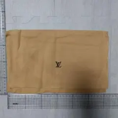 ルイヴィトン 収納袋