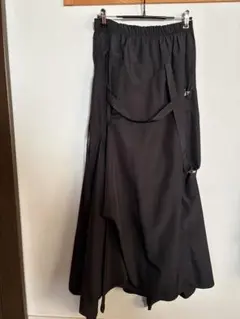 クロスストラップ ブラック ロングスカート