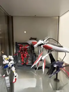 ガンプラHGアルトロンガンダム、パトレイバーハンニバルセット ガンプラHGアルトロンガンダム、パトレイバーハンニバルセット - メルカリ