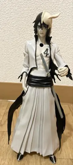 BLEACH ウルキオラ　フィギュア　箱無し