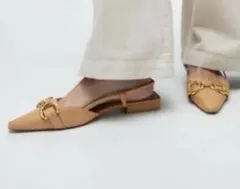 ZARA ベージュ ポインテッドトゥ ミュール