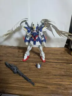 MGウイングガンダムゼロカスタム　ジャンクのサムネイル