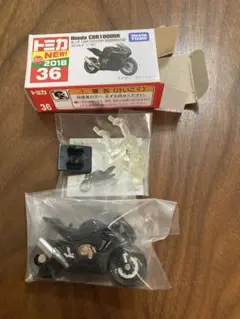 トミカ No.36 ホンダ CBR1000RR 初回特別仕様