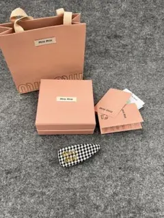 2025年最新】miumiu バレッタの人気アイテム - メルカリ