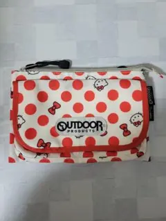 ち*ん様 ハローキティOUTDOOR PRODUCTS ポーチ
