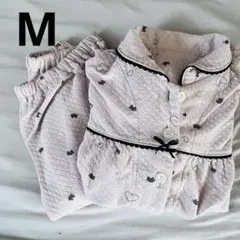 薄いピンクのハート柄パジャマセット　Mサイズ　ネコちゃん　格安