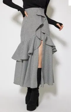 rienda フリルスリットスコートショートパンツ
