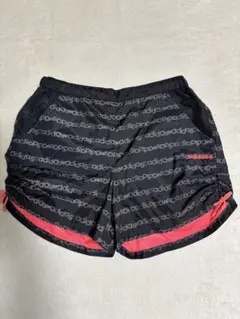 美品☆adidas ショートパンツ 黒/赤 ロゴ入り
