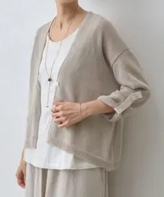 美品◎24SS ビアズリー 後ろフリルリネン羽織り ジャケット カーディガン 美品◎24SS ビアズリー 後ろフリルリネン羽織り ジャケット