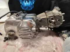 125CCエンジン上置きセルモーター カブ モンキー ゴリラ DAXジャンク品 125CCエンジン上置きセルモーター カブ モンキー ゴリラ DAXジャンク品