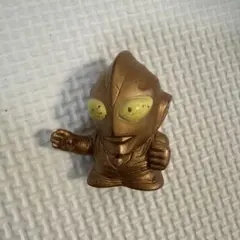 ２０００年 ウルトラマン ティガ 金色のフィギュア 指人形