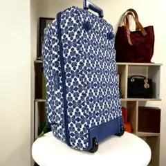 最終価格　キャリーケース　旅行　vera bradley 花柄スーツケース 最終価格 キャリーケース 旅行 vera bradley 花柄スーツケース Amazon