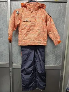 子供　スキーウェア　125～135cm　調整機能　DESCENTE　デサント製