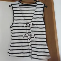 H&Mタイフロント ニットトップス