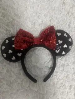 ミッキー型カチューシャ ハート模様 赤リボン