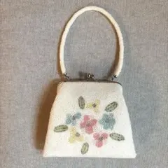 ビーズ花模様　がま口ミニバッグ　レトロ