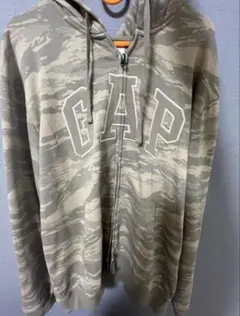 GAP 迷彩柄 ジップアップパーカー