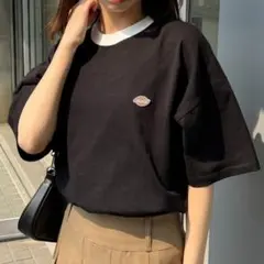 Dickies 刺繍ワンポイント オーバーサイズ Tシャツ ディッキーズ 黒のサムネイル