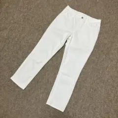 ユニクロ　ウルトラストレッチクロップドレギンスパンツ