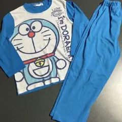 【匿名発送】ドラえもん長袖パジャマ　サイズ120のサムネイル