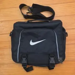 90s 00s old NIKE shoulder bag メッセンジャーバッグ - メルカリ