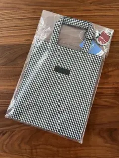 familiar ファミリア バッグ 縦型 ギムガムチェック 黒 ブラック 新品