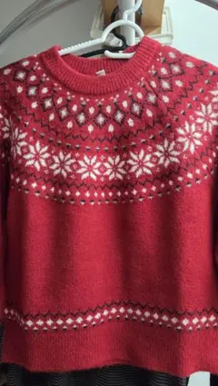 UNIQLO スフレヤーンセーター 赤