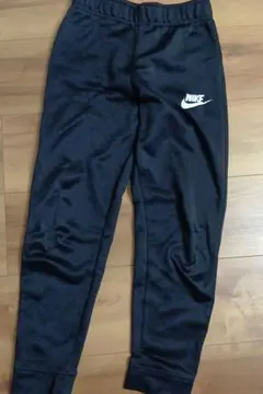 子供服　男の子　ズボン　NIKE　ジャージ　スポーツ
