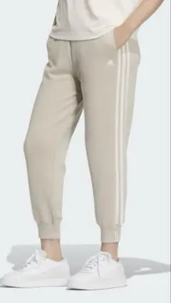 美品　adidas ベージュ ジョガーパンツ 3本ライン　XS