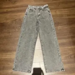 グレー ワイドレッグデニムパンツ