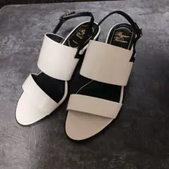 ROGERVIVIER ホワイト/ブラック ストラップサンダル 中ヒール　36