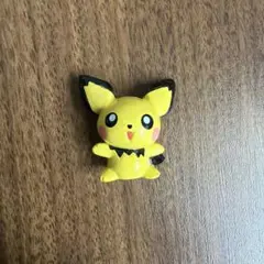 ポケモン　ピチュー　フィギュア