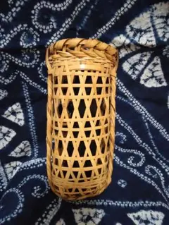 花籠　掛花入れ　落とし付　竹籠　工芸品　花器
