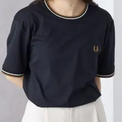 FRED PERRY ティップライン Tシャツ