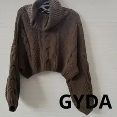 【GYDA】 タートルネック　ショート丈ニット