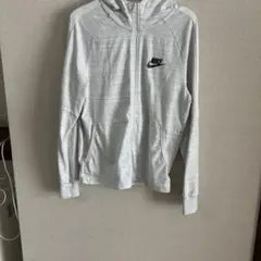 Nike グレー ジップアップパーカー