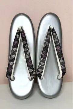 Item thumbnail for item af319c51-f238-4f24-886e-b58b55b530b3