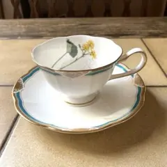 ナルミ ボーンチャイナ カップ＆ソーサー 1客 金彩 花柄 日本製