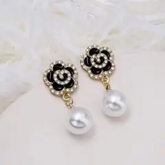 花柄ピアス パール ラインストーン パーティ ピアス フラワーピアス 大粒パール