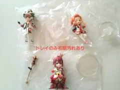 ツイステ　デフォルメフィギュア1　(リドル、トレイ、ケイト)