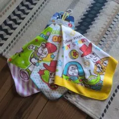 トイストーリー　ループ付タオル　3枚組