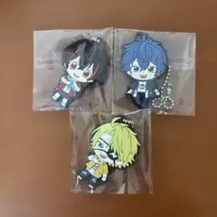 カラフルピーチ　2025年ビジュ　ラバーキーホルダー3個セット